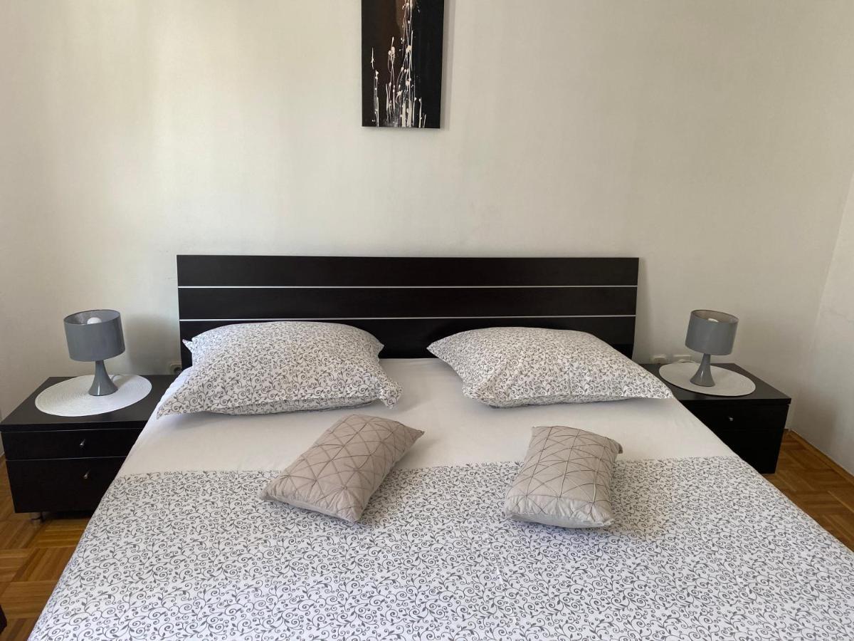 Apartment Miana Τρογκίρ Εξωτερικό φωτογραφία